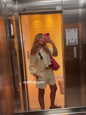 Video post by @larabianchiini on TikTok