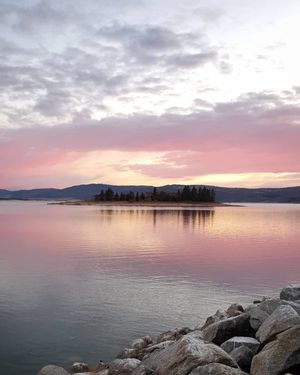 Image post by @fortheloveofjindabyne on Instagram