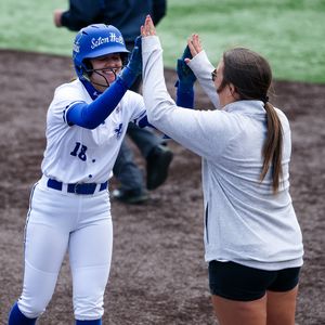 Image post by @shu_softball on Instagram