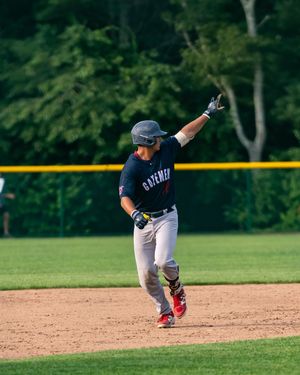 Image post by @warehamgatemen on Instagram