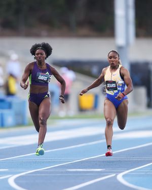Image post by @flotrack on Instagram