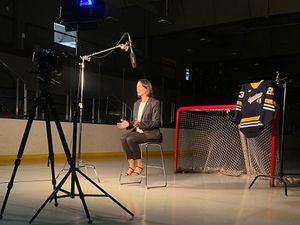 Image post by @augiemhockey on Instagram