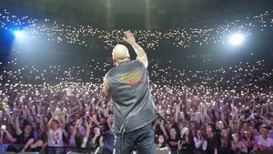 Image post by @official_flo on Instagram