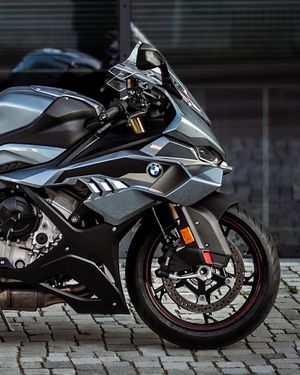 Image post by @bmwmotorradusa on Instagram