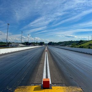 Image post by @newenglanddragway on Instagram