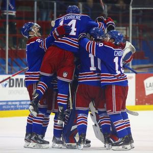 Image post by @bucshockey on Instagram