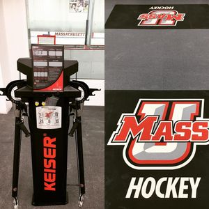 Image post by @umasshockey on Instagram