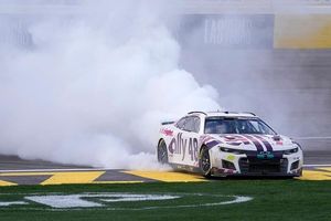 Image post by @allyracing on Instagram