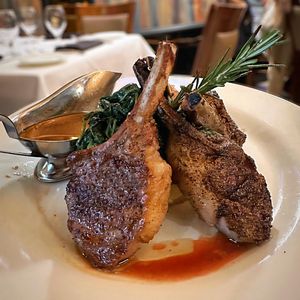 Image post by @labrochettenyc on Instagram