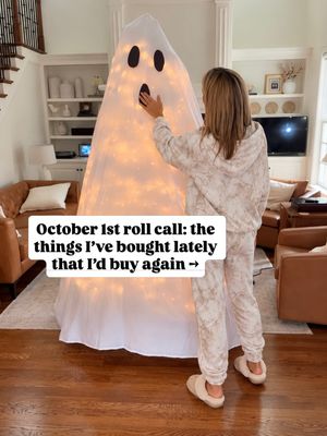 Image post by @emilyunscripted on Instagram