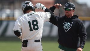 Image post by @bearcatsports on Twitter