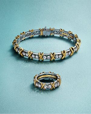 Image post by @TiffanyAndCo on Twitter