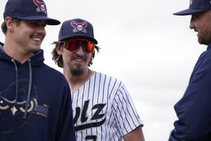 Image post by @OwlzNoCo on Twitter