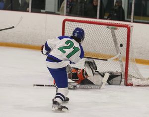 Image post by @emmit.porter on Instagram