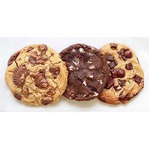 Image post by @insomniacookies on Instagram