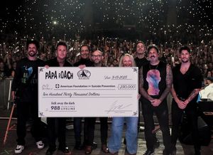 Image post by @JonesBeachTheaterShows on Facebook