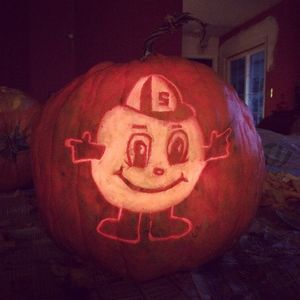 Image post by @theottoorange on Instagram