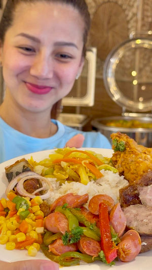 Video post by @laaainebernardo on TikTok