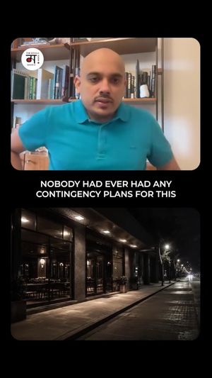 Video post by @themohuashow on Instagram
