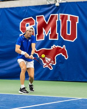 Image post by @smumtennis on Instagram