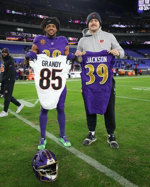 Image post by @isuredbirdfb on Instagram