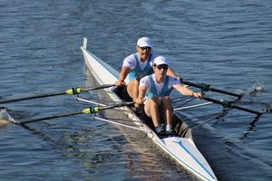 Image post by @stagsmensrowing on Instagram