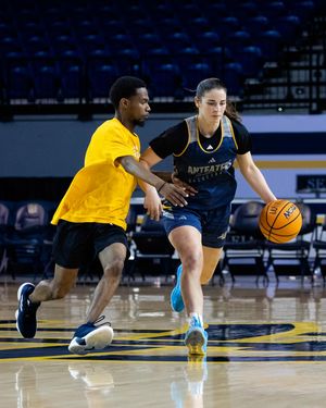 Image post by @uciwbb on Instagram