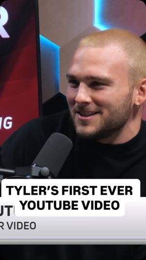 Image post by @flowrestling on Instagram