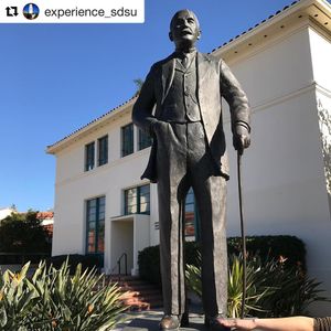 Image post by @sdsufowler on Instagram