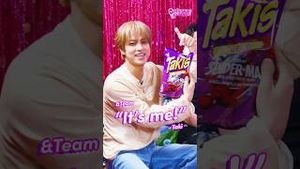 Video post by @buzzfeedceleb on YouTube