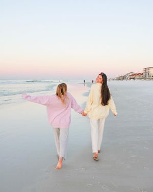 Image post by @alphachiua on Instagram