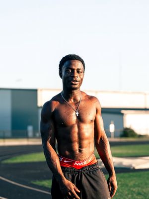 Image post by @Shotbyqt on Facebook