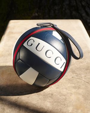 Image post by @gucci on Twitter