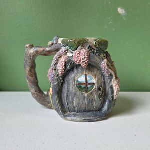 Image post by @westernavearts on Instagram