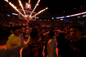 Image post by @MountainWest on Twitter