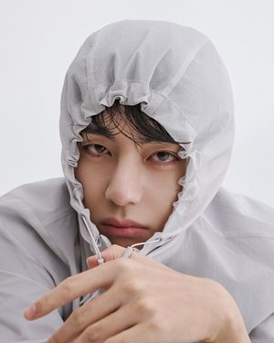 Image post by @ellemenhk on Instagram