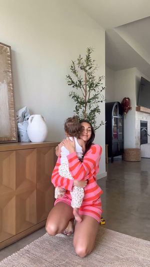 Video post by @sabrinanoellee on Instagram