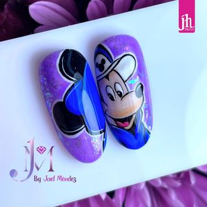 Image post by @jael_jhnails on Instagram