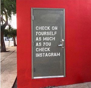 Image post by @loralyee on Instagram