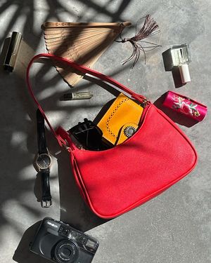 Image post by @tapestrycollection on Instagram