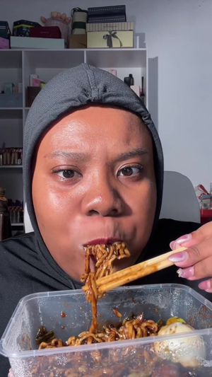 Video post by @heylulaa on TikTok