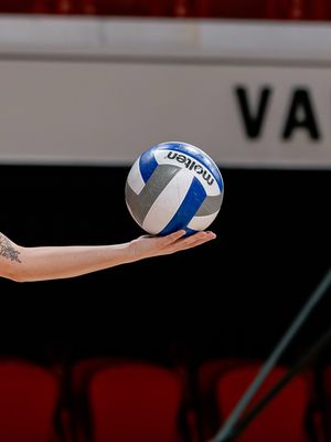 Image post by @packvball on Instagram