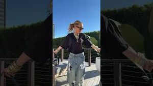 Video post by @shop.with.caroline on YouTube