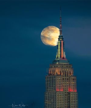 Image post by @empirestatebldg on Instagram