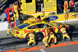 Image post by @joeylogano on Instagram