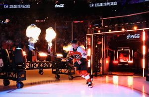 Image post by @NHLFlyers on Twitter/X