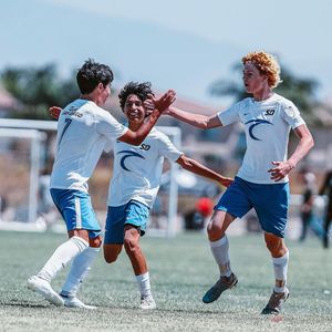 Image post by @surfsoccerclub on Instagram