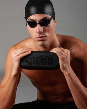 Image post by @arenausa on Instagram