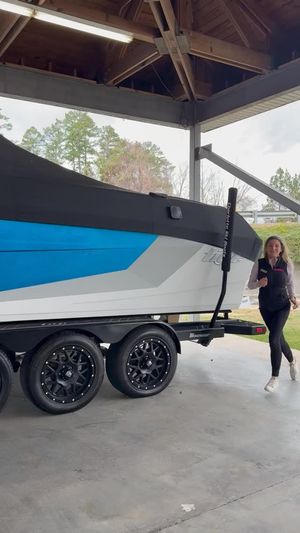 Image post by @charlotteskiboats on Facebook