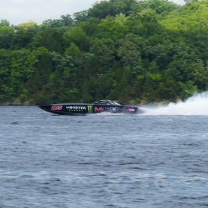 Image post by @mconracing on Instagram